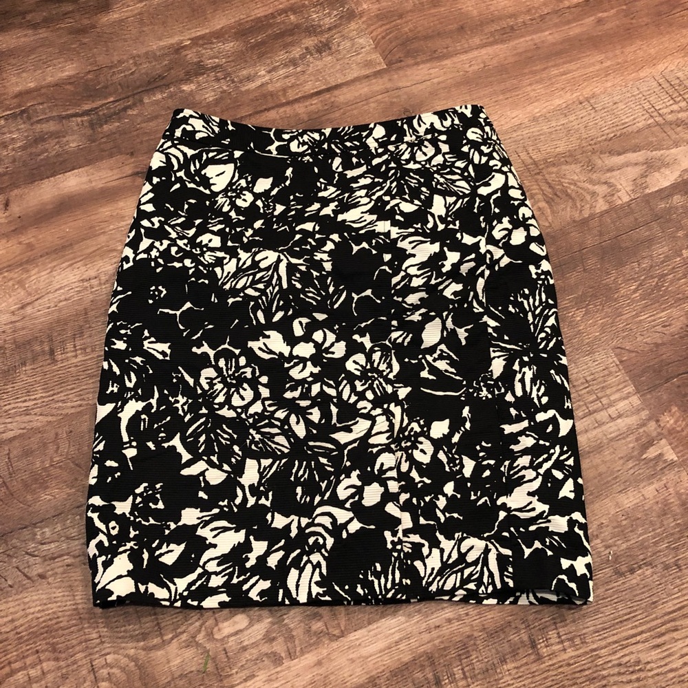 Talbots Women’s pencil skirt
